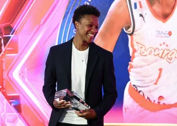 Fenerbahçe Kadın Basketbol Takımı, Yvonne Anderson’u kadrosuna kattı