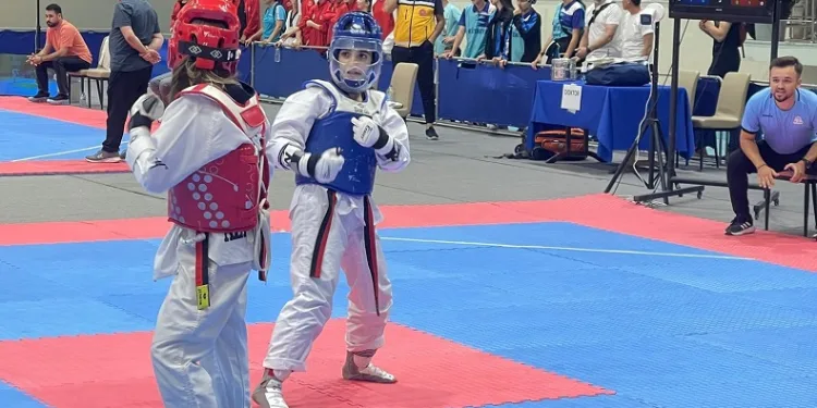 Anadolu Yıldızlar Ligi Taekwondo grup müsabakaları Uşak’ta yapılıyor