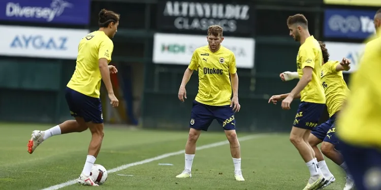 Fenerbahçe’de, Zimbru ile oynanacak rövanş maçının hazırlıkları başladı