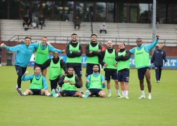 Alanyaspor Hollanda kampının 2. gününü çift antrenmanla tamamladı
