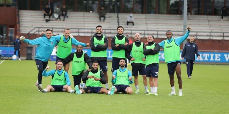 Alanyaspor Hollanda kampının 2. gününü çift antrenmanla tamamladı