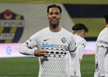 Altay’da bir yabancı kaldı