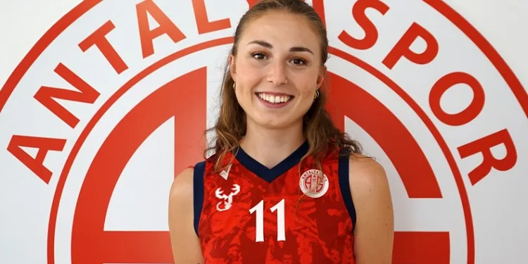 Filenin akreplerinde ilk imza Hatice Nur Kırımlı’dan