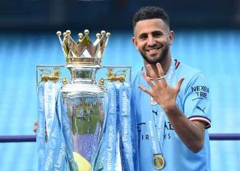 Al-Ahli, Riyad Mahrez ile 4 yıllık sözleşme imzaladı