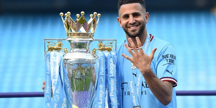 Al-Ahli, Riyad Mahrez ile 4 yıllık sözleşme imzaladı
