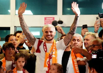 Mauro Icardi, İstanbul’a geldi