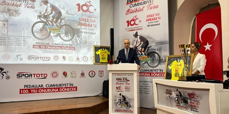 Cumhuriyet Bisiklet Turu’nda Müftüoğlu’ndan anlamlı jest