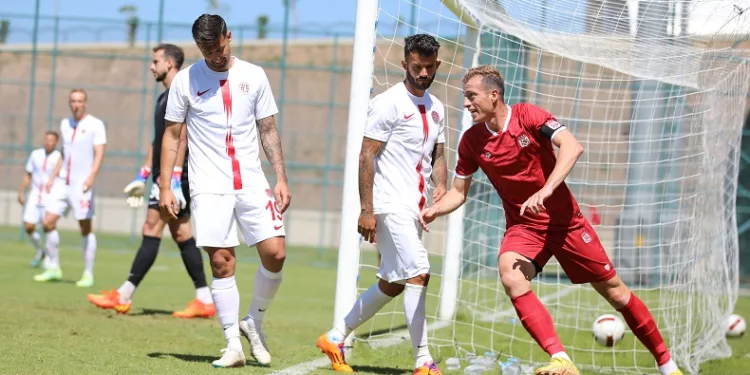 Hazırlık maçı: Sivasspor: 2 – Antalyaspor: 0