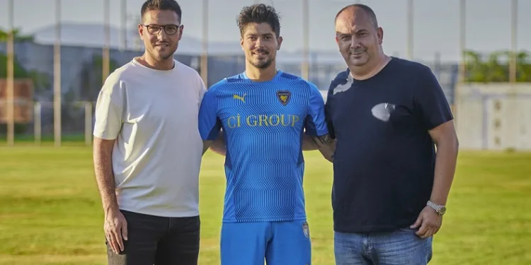 Bucaspor 1928, Mehmet Sak’ı kadrosuna kattı