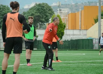 Efeler 09 SFK, sezon öncesi 3 hazırlık maçı yapacak