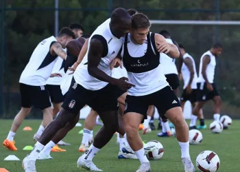 Beşiktaş, KF Tirana maçının taktiğini çalıştı