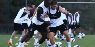 Beşiktaş, KF Tirana maçının taktiğini çalıştı