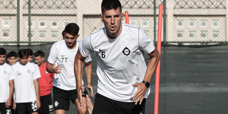 Altay’ın tecrübeli oyuncusu Ceyhun Gülselam: “İyi şartlar altında hazırlanıyoruz”