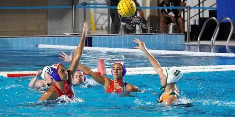 U17 Milli Kadın Sutopu Takımı 3’te 3 yaptı