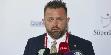 Fenerbahçe Yönetim Kurulu Üyesi Selahattin Baki: “Florya’nın kalbine gider çubuklu formayı giydiririz”