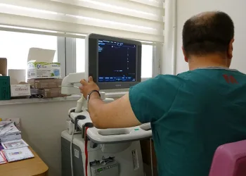 İlk kez bağlanmış tüpleri açma operasyonu