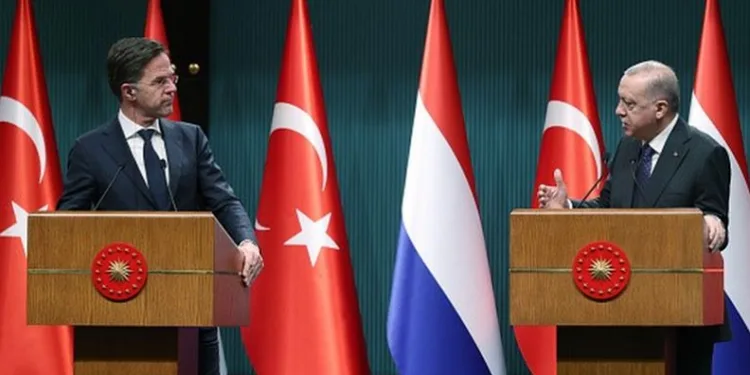 Hollanda’dan flaşTürkiye kararı!