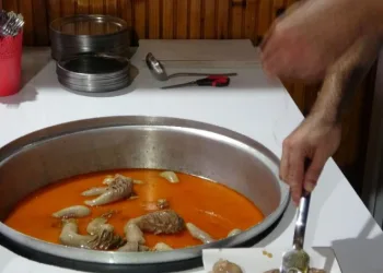 Sıcaklar şırdan sevgisinden vazgeçirmedi