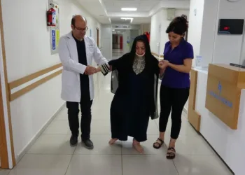 3 yıl sonra ilk adımını attı