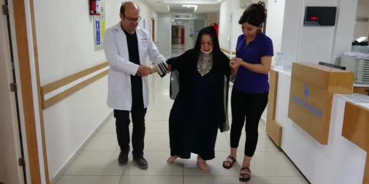 3 yıl sonra ilk adımını attı