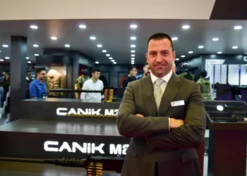Yeni teknoloji ürünlerini IDEF’te görücüye çıkardı