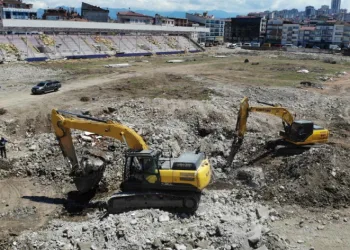 128’nci millet bahçesinde yıkım