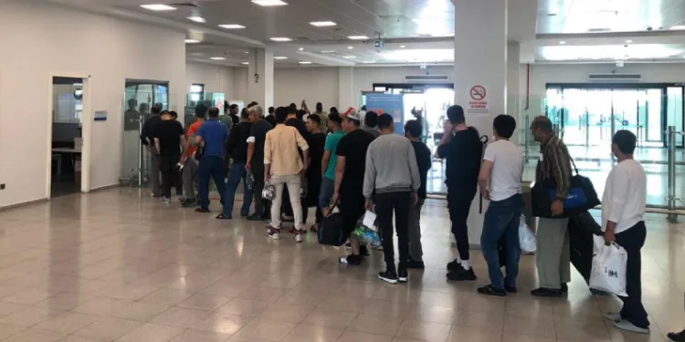 72 göçmen ülkelerine geri gönderildi