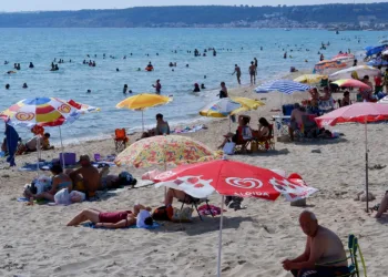 Sahillerde sıcak hava yoğunluğu
