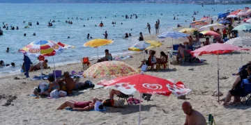 Sahillerde sıcak hava yoğunluğu