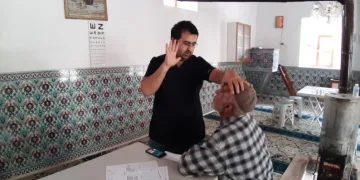 Cami hastane oldu, bahçesi acil servis
