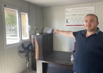 Önce deprem sonra hırsızlar