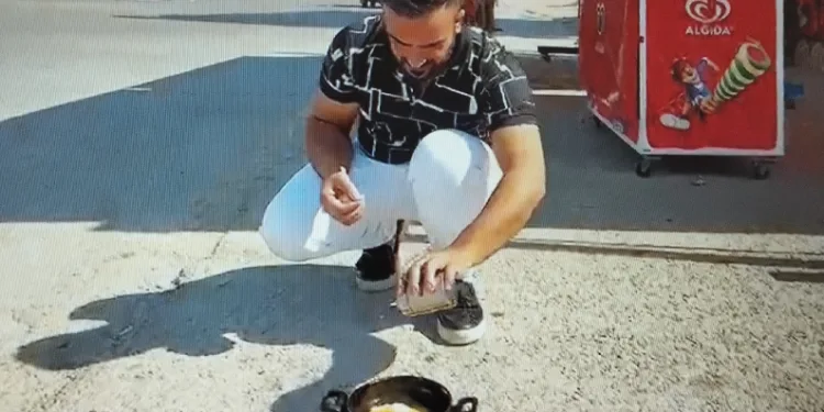 Güneşte yağda yumurta pişirildi