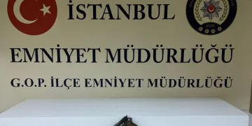 Kiracasını çocukları önünde vurdu