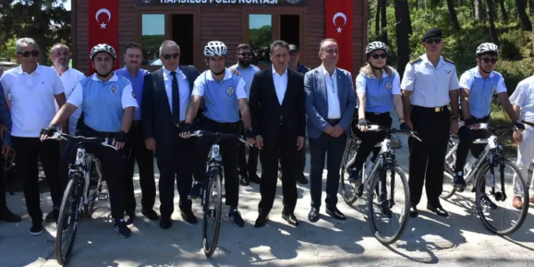 Bisikletli polis timleri