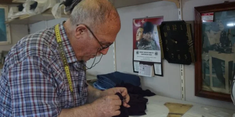 Mesleğini ilk günkü aşkla yapıyor