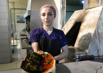 Bulaşıkçı olarak başladı, usta oldu