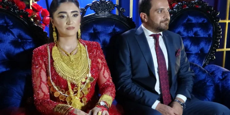 Dillere destan düğün