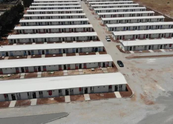 Briket evlerde yaşam başladı