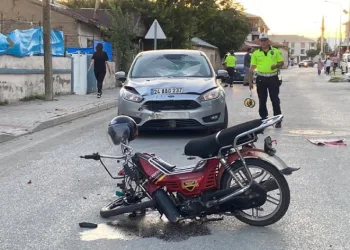 Motosiklet sürücüsü ağır yaralandı