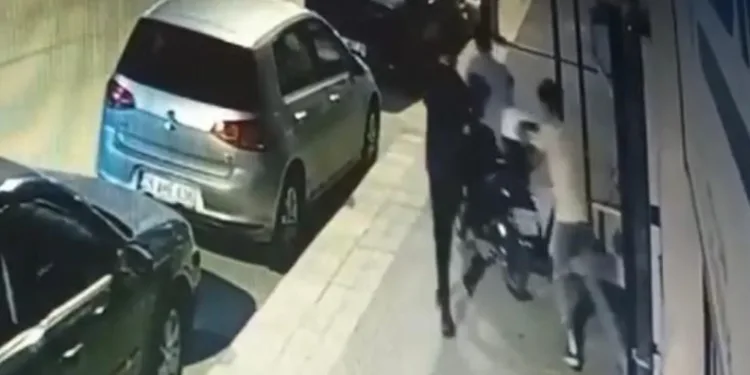 Çalışmayan motoru ittirerek çaldılar