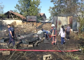 Yangın sonrası patlama paniğe neden oldu