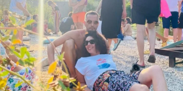 Tuğrul Tülekle Ezgi Çelik aşk yaşamaya başladı