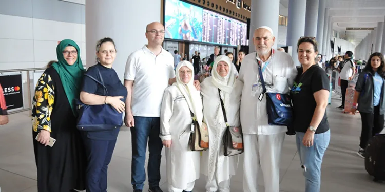 Hacıların yurda dönüşü sürüyor