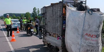 Plakasız atık toplama aracına ceza