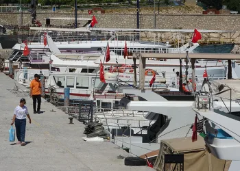 Van Gölü’nde aylar sonra ‘vira bismillah’