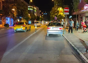 Bursa’da yaşlı kadına araba çarptı