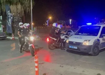 Asker eğlencesinde bıçaklı kavga