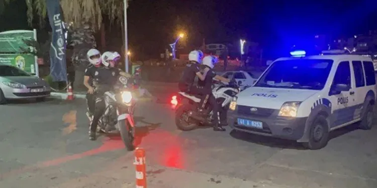 Asker eğlencesinde bıçaklı kavga