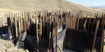 Kalıcı konutlar için çalışmalar sürüyor