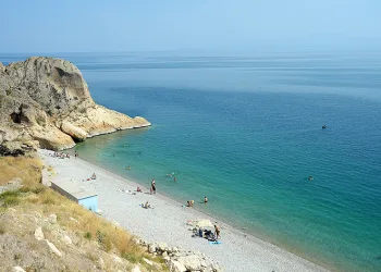 Van Gölü’nün el değmemiş koyları